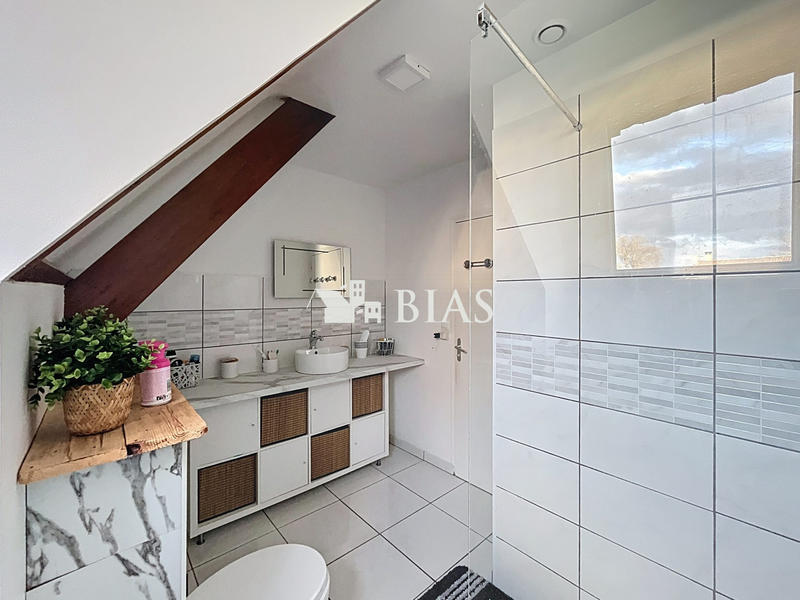 Maison - 130 m² - 6 pièces