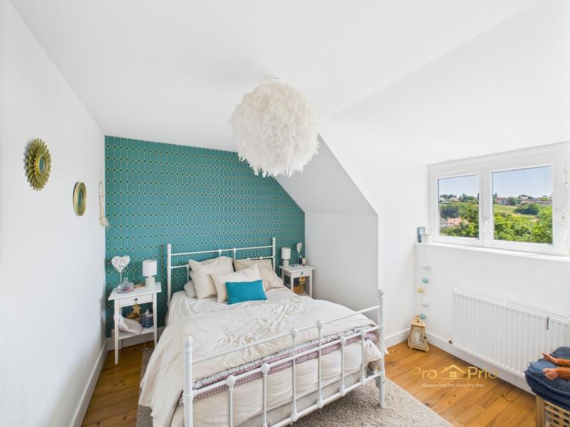 Maison - 105 m² - 5 pièces