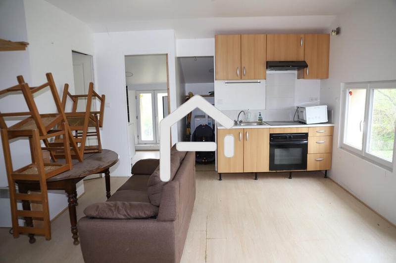 Maison - 239 m² - 7 pièces