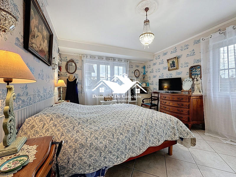 Maison contemporaine - 208 m² - 6 pièces