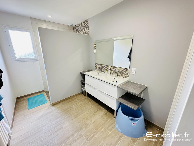 Maison - 113 m² - 6 pièces