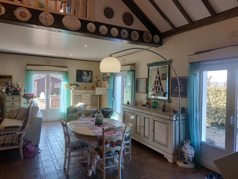 Maison - 140 m² - 6 pièces