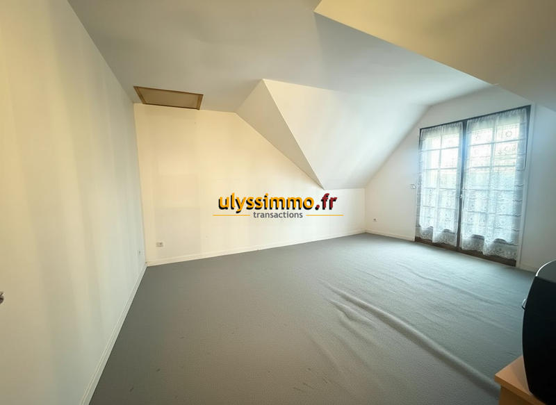 Maison - 138 m² - 7 pièces