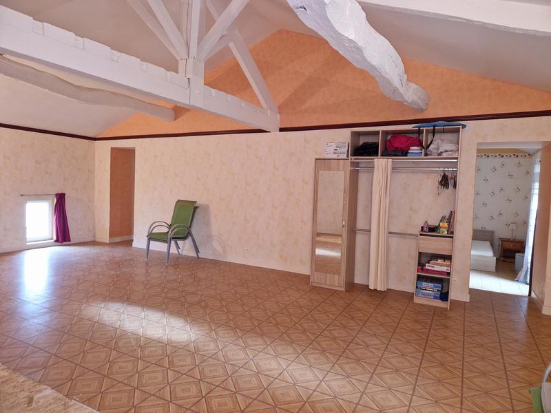 Maison - 178 m² - 7 pièces