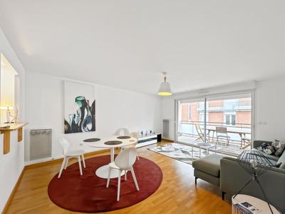Appartement - 86 m² - 4 pièces