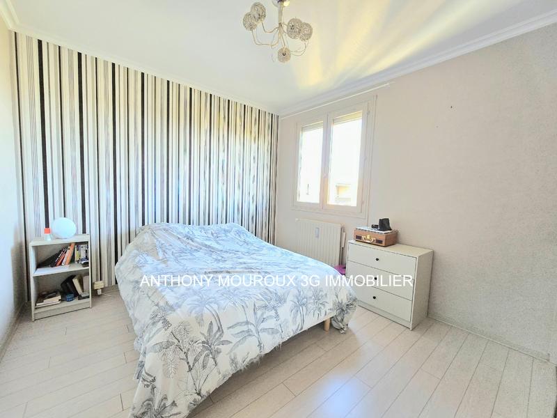 Appartement - 77 m² - 4 pièces