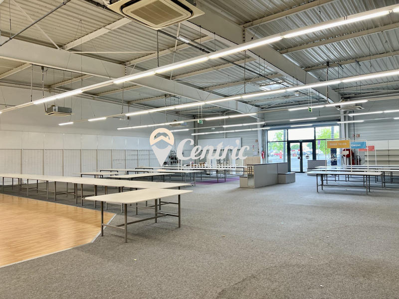 Local commercial - 600 m²