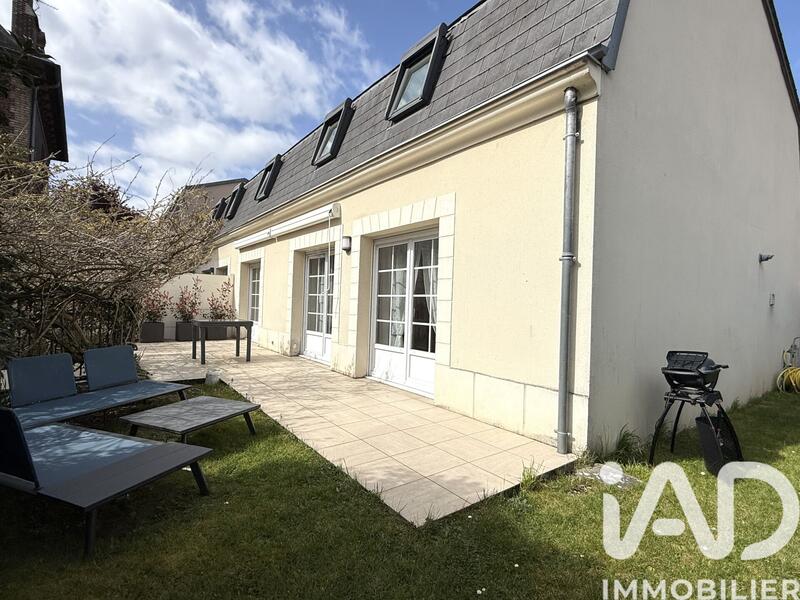 Maison - 144 m² - 7 pièces