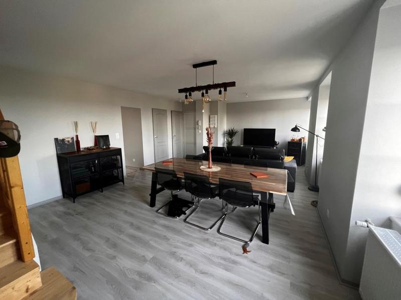 Duplex - 82 m² - 4 pièces