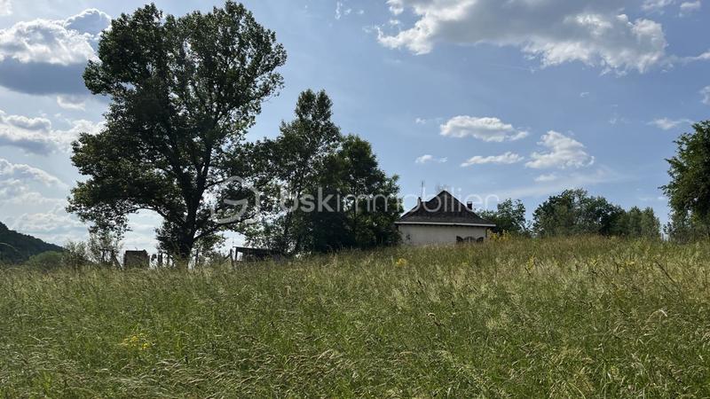 Maison traditionnelle - 198 m² - 7 pièces