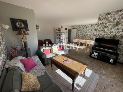 Appartement - 157 m² - 7 pièces