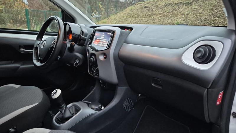 Toyota Aygo 1.0 Vvt-i 72 X-Play
