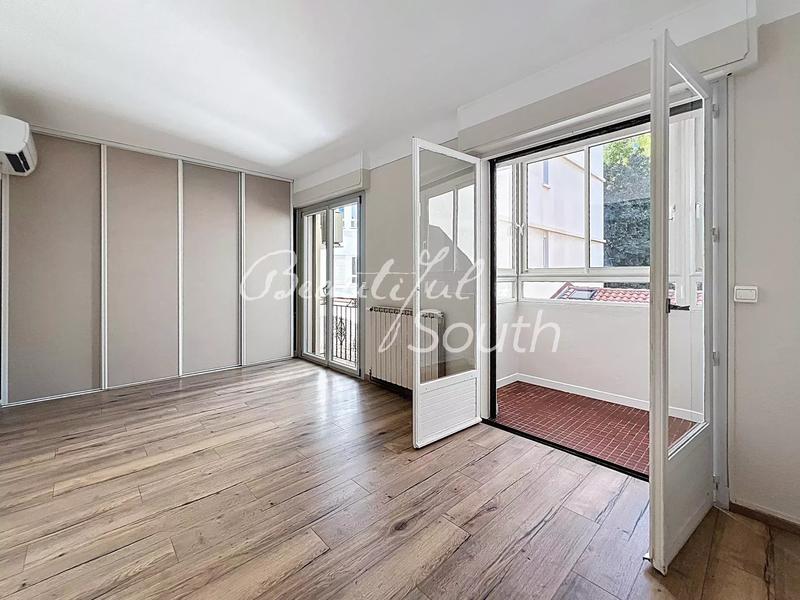 Appartement - 76 m² - 3 pièces