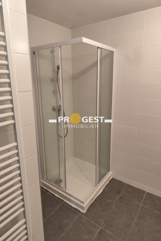 Appartement - 83 m² - 3 pièces