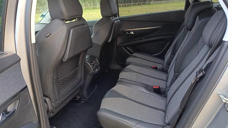 Peugeot 5008 1.5 BlueHDi 130 Eat8 Allure - 7 places Automatique