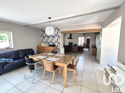 Maison - 120 m² - 7 pièces