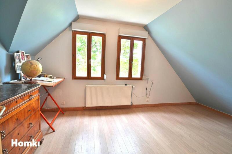 Maison - 191 m² - 8 pièces