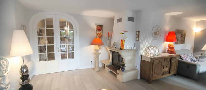 Villa - 169 m² - 6 pièces