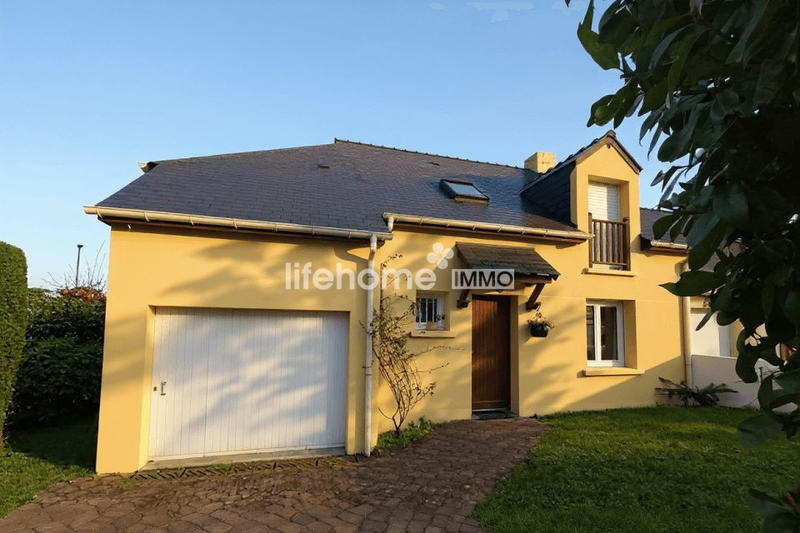 Maison - 90 m² - 4 pièces