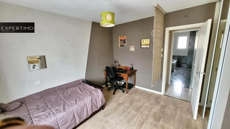 Maison - 148 m² - 6 pièces