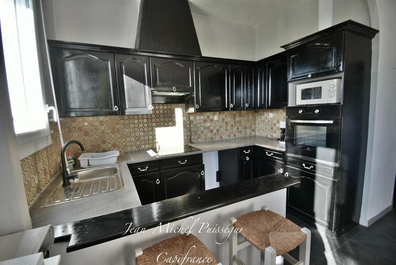 Immeuble - 220 m² - 8 pièces