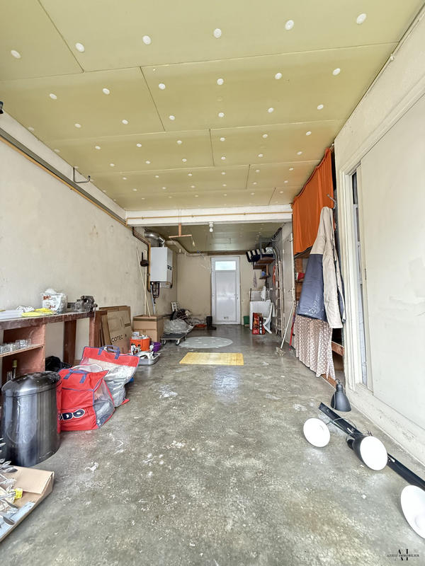 Maison traditionnelle - 121 m² - 7 pièces