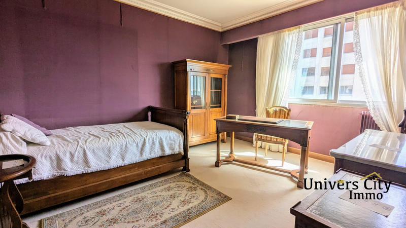 Appartement - 93 m² - 4 pièces