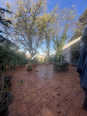 Propriété - 281 m² - 7 pièces