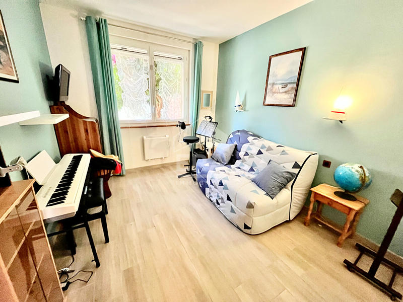 Maison - 138 m² - 8 pièces