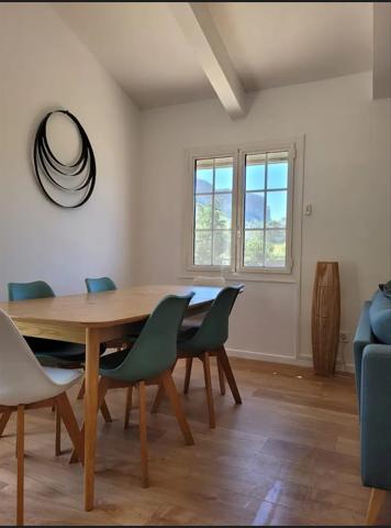 Appartement - 189 m² - 6 pièces