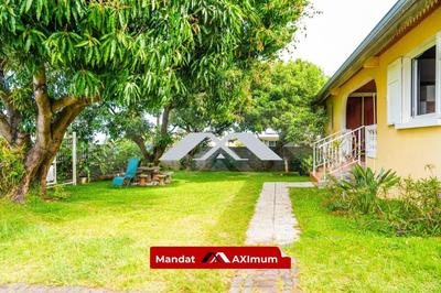 Maison - 104 m² - 5 pièces