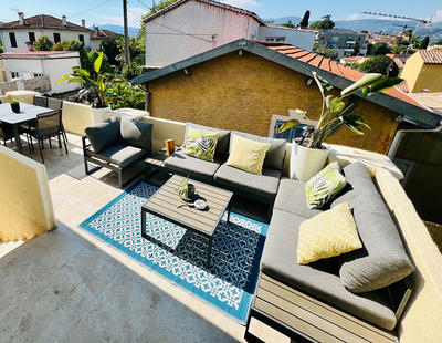 Maison - 193 m² - 9 pièces