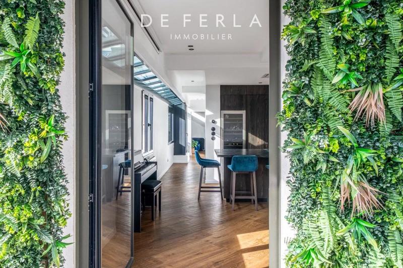 Penthouse - 87 m² - 4 pièces