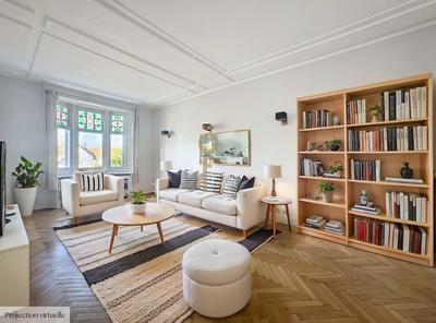 Maison - 190 m² - 6 pièces