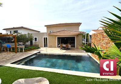 Maison - 141 m² - 5 pièces