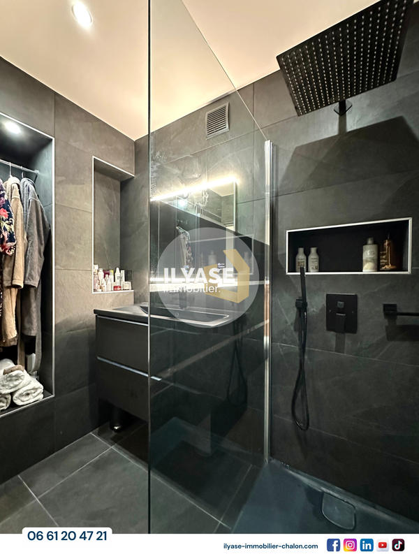 Appartement - 95 m² - 4 pièces