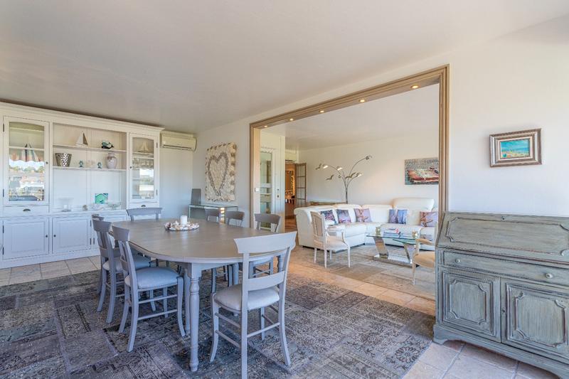 Maison - 122 m² - 5 pièces