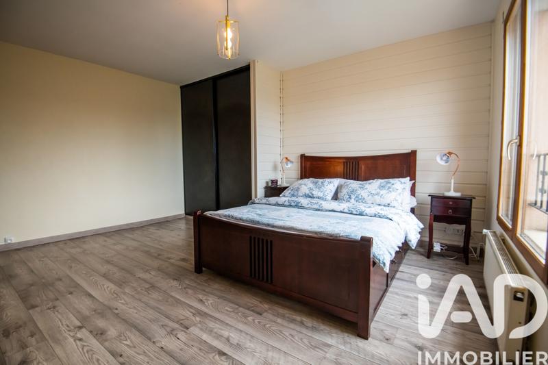 Maison - 187 m² - 6 pièces