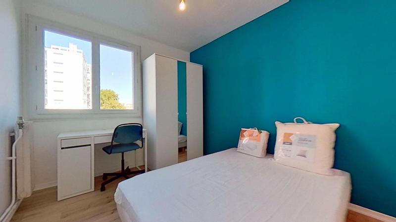 Chambre - 69 m² - 4 pièces