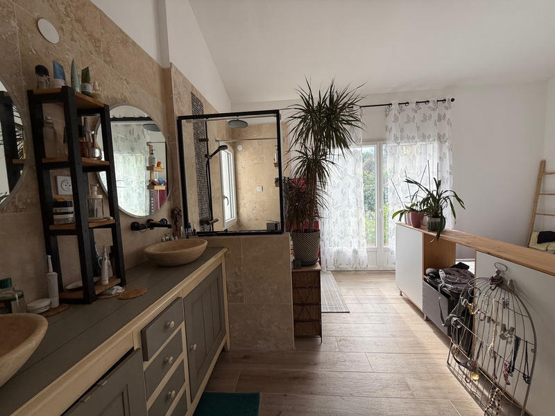 Villa - 160 m² - 5 pièces