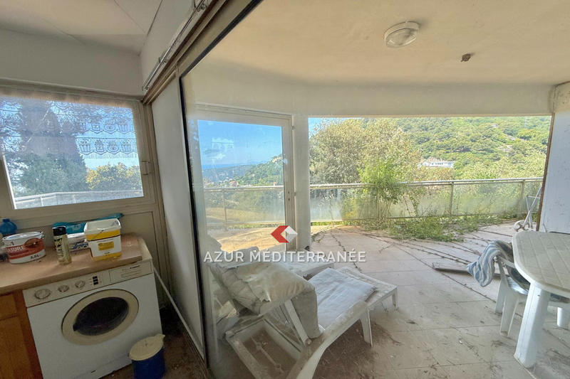 Maison contemporaine - 244 m² - 5 pièces