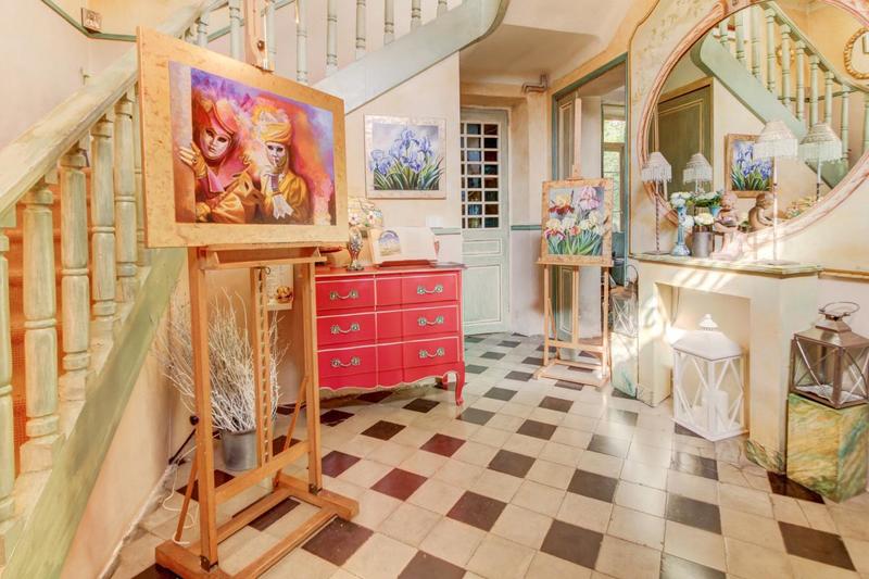 Maison de maîtres - 368 m² - 12 pièces