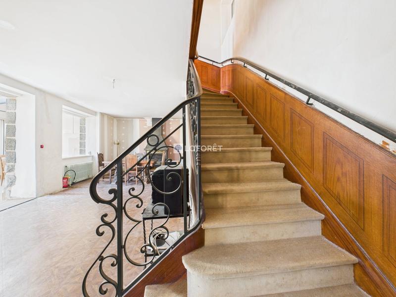 Maison - 152 m² - 5 pièces