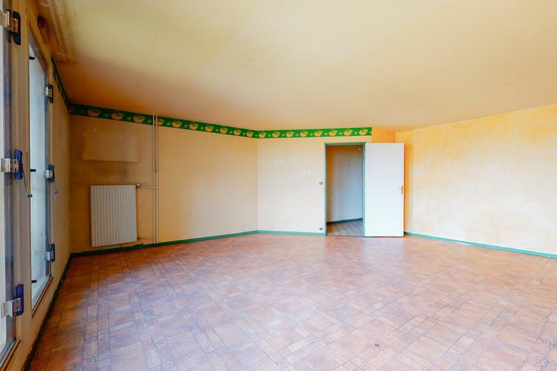 Appartement - 97 m² - 4 pièces
