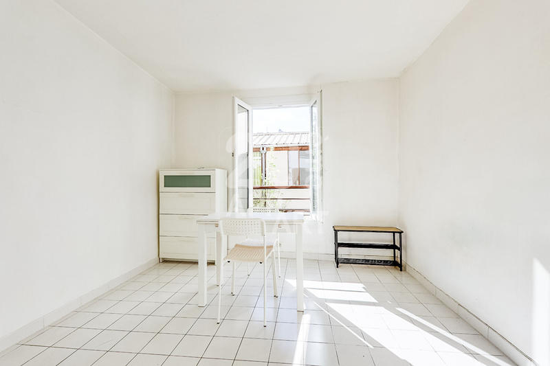 Appartement - 15 m² - 1 pièce