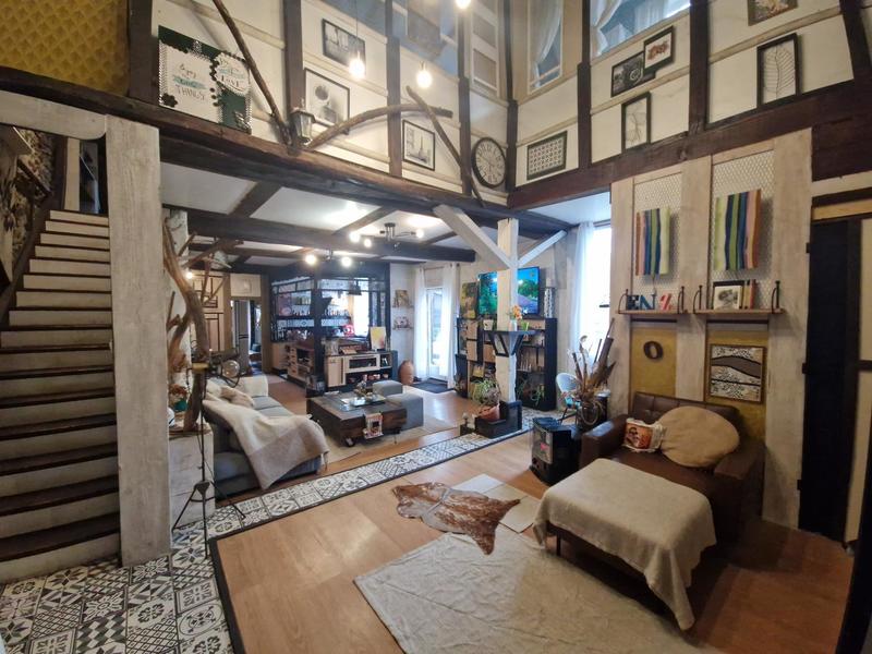 Maison - 158 m² - 5 pièces