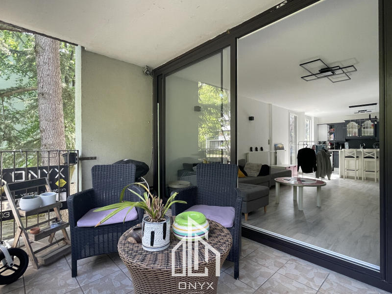 Appartement - 80 m² - 4 pièces