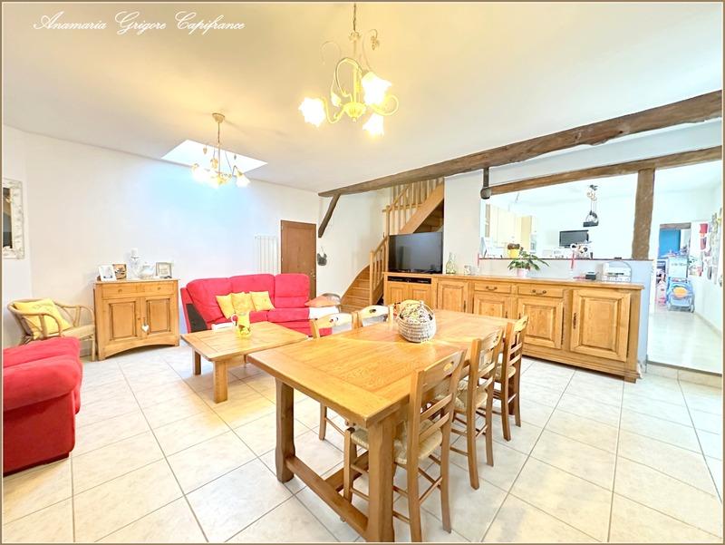 Maison - 150 m² - 7 pièces