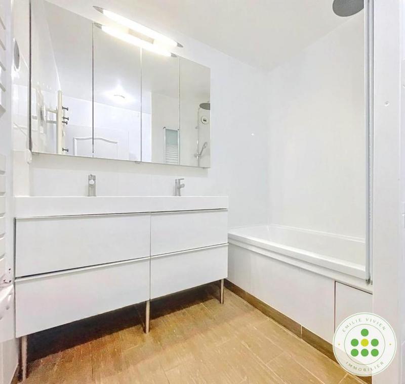 Appartement - 95 m² - 4 pièces