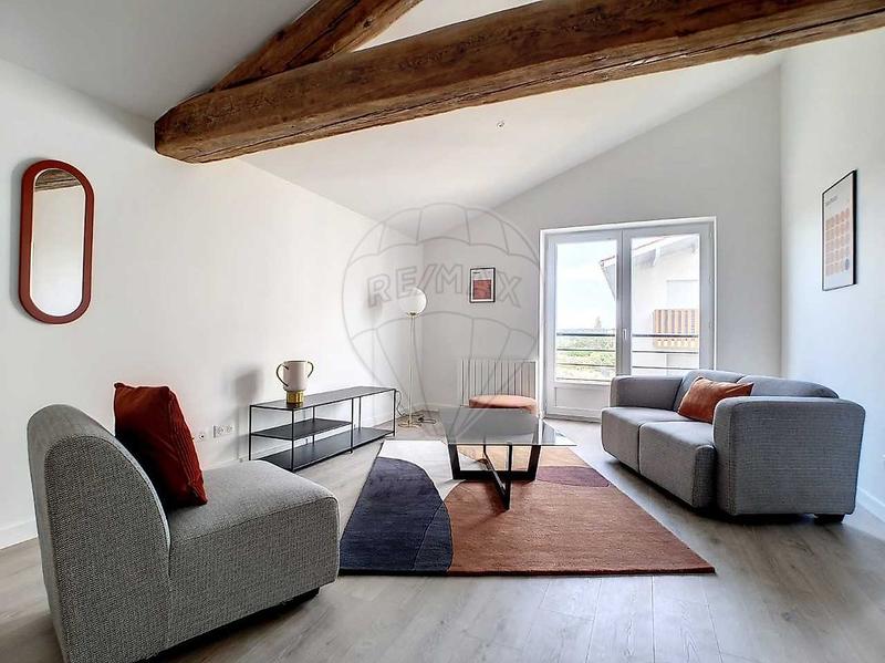 Appartement - 63 m² - 2 pièces